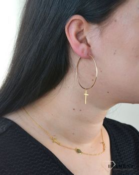 Złote kolczyki koła z krzyżykami 333 KL 10487C 333. Złote kolczyki koła wykonane z próby 333. Złote koła o promieniu 5 cm z wiszącymi elementami w formie krzyżyków. Złota biżuteria (4).JPG
